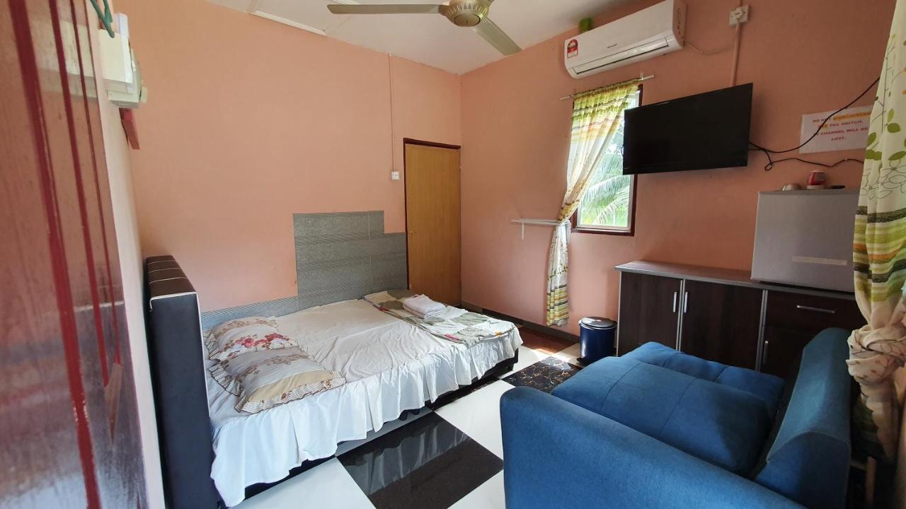 Chalet Kampong Semawar Kuala Kangsar Exterior photo